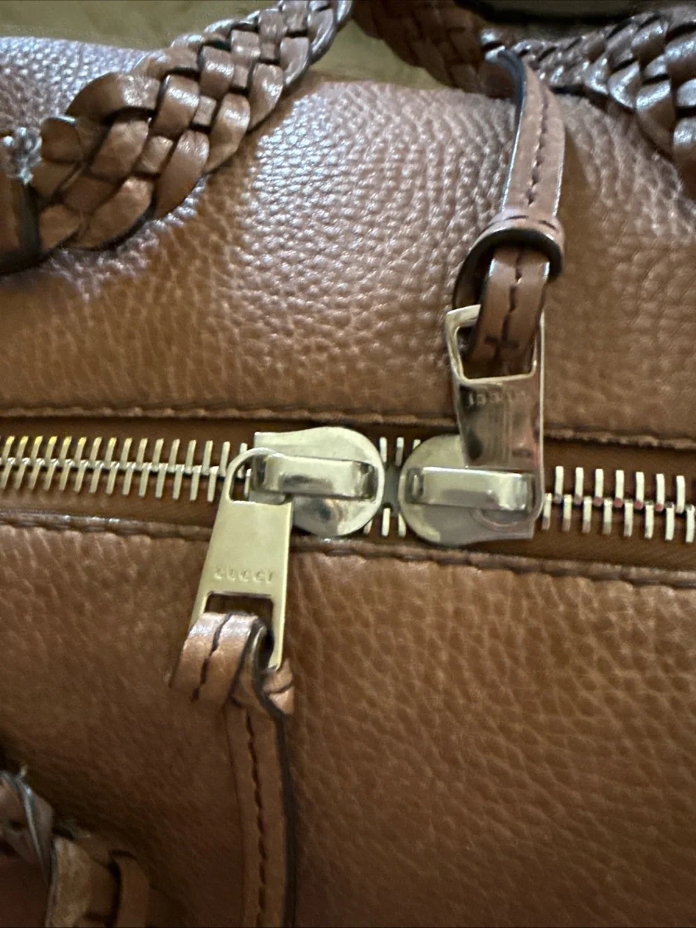 Gucci Cognac Brown Leather Shoulder Bag with Braided Strap - Picture 4 of 16